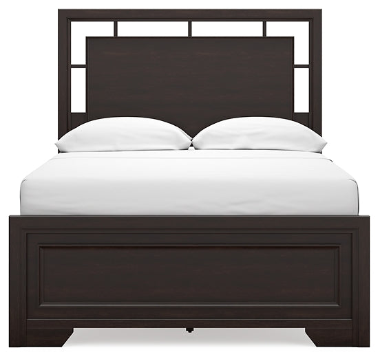 Covetown Full Panel Bed with Nightstand