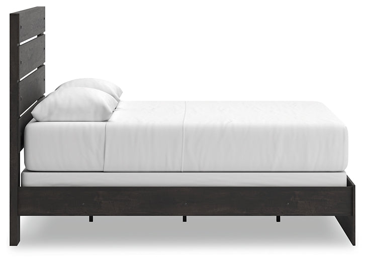 Hollivern Queen Panel Bed